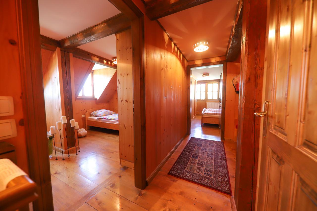 Country House Na Skaluc Guest House Lasko Exterior photo